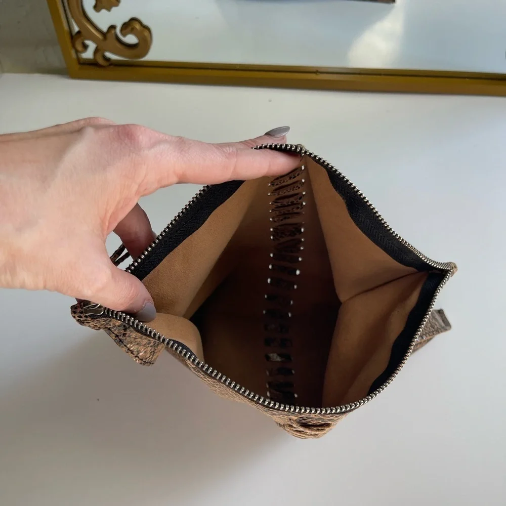 NWT Raj Anthropologie Brown Snakeskin Print flat zip clutch/makeup bag Deadstock
